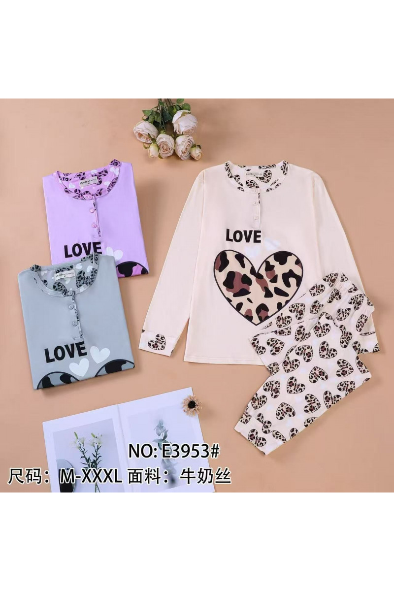Pijama corazón animal print