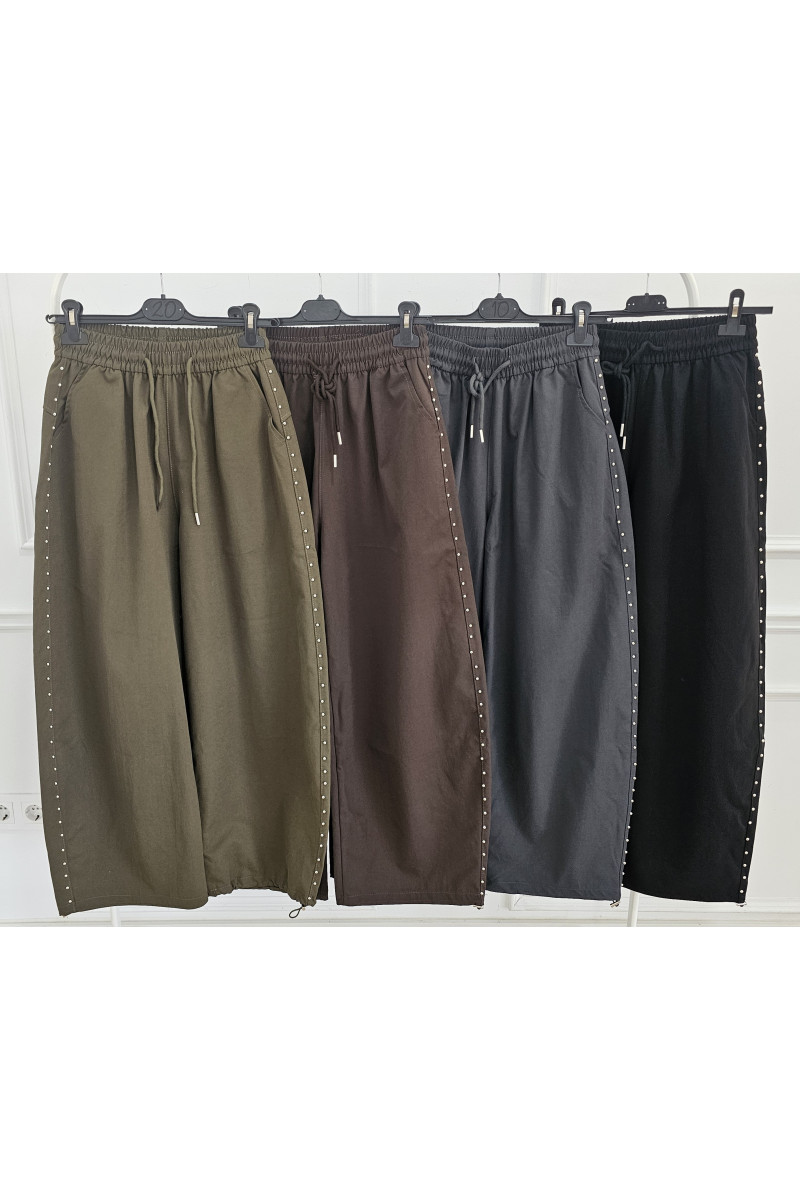 Pantalón bombacho tacha