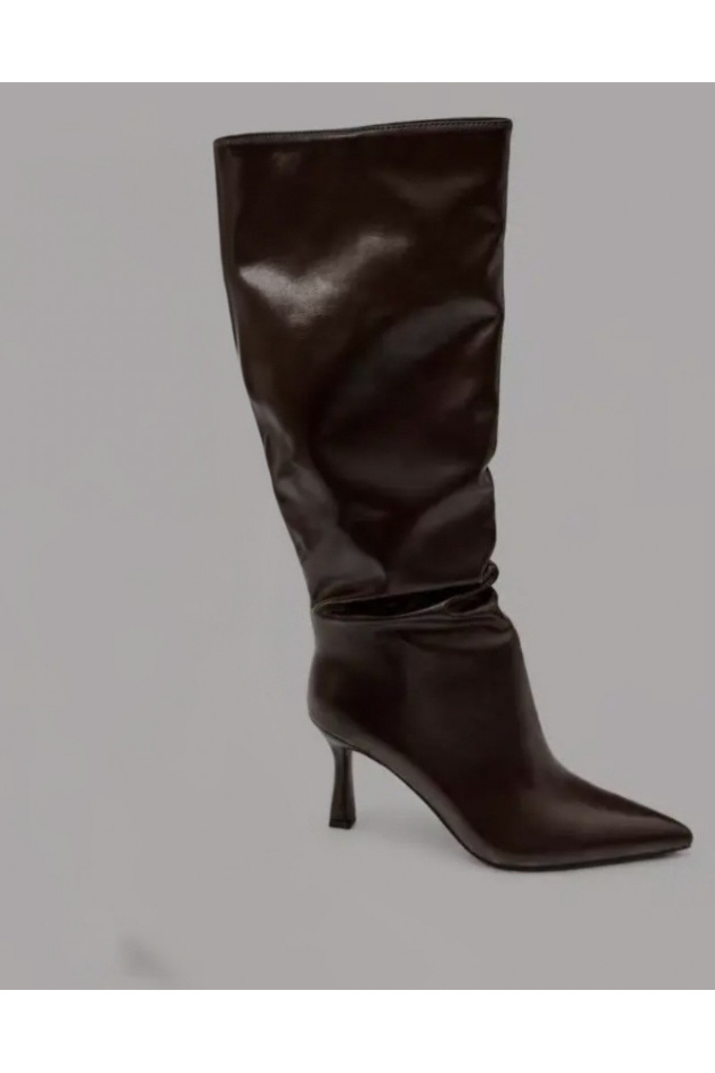 Botas caña alta fruncida chocolate