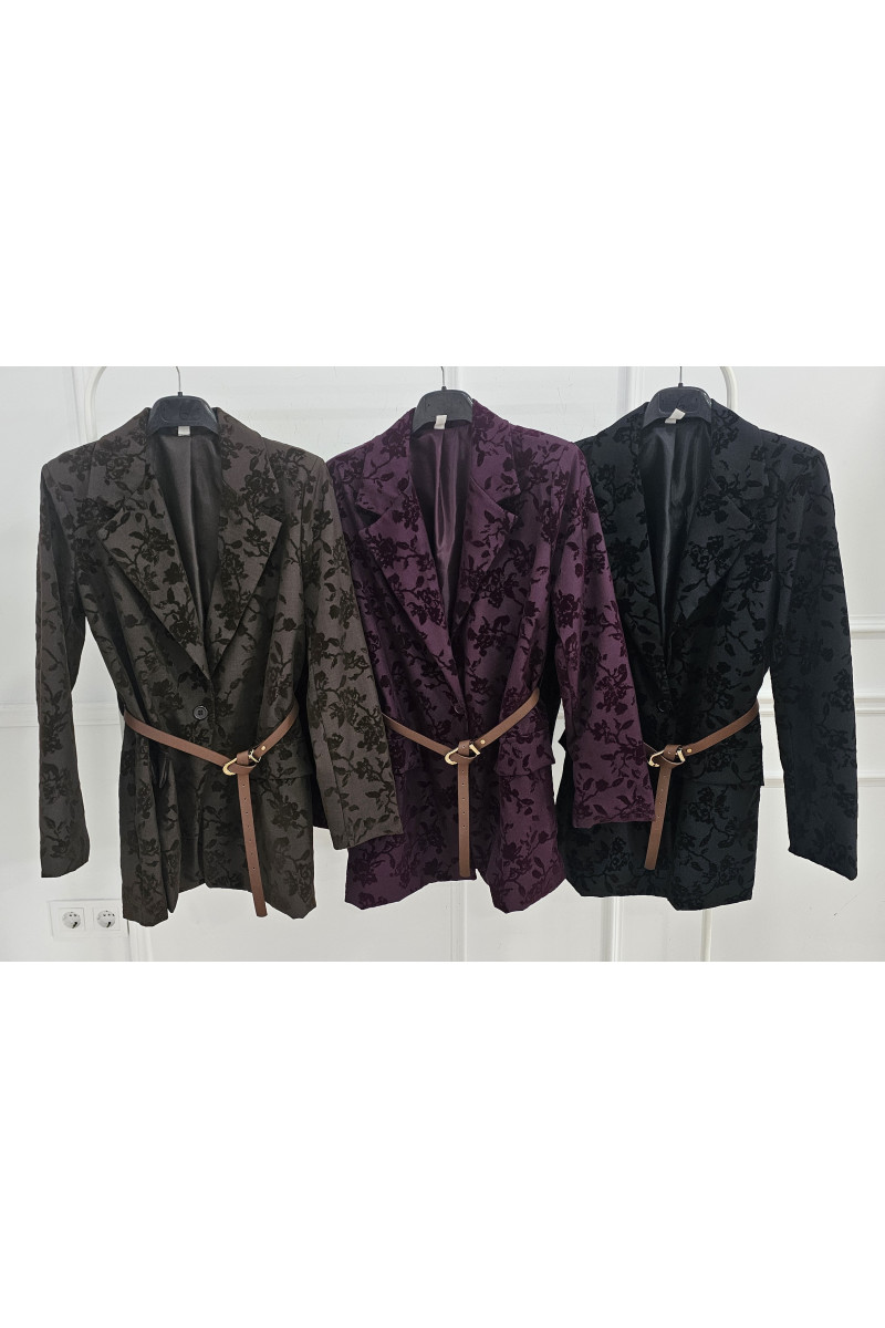 Chaqueta bordada