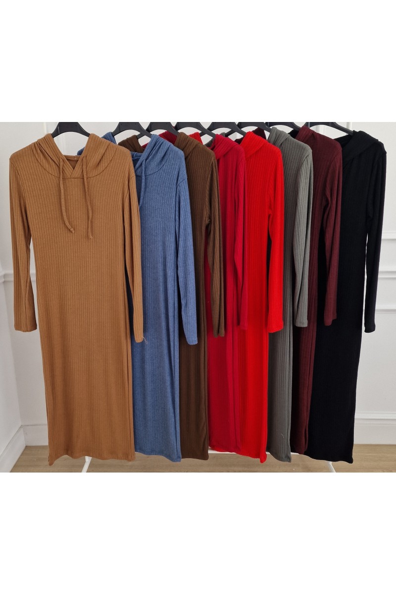 Vestido confort capucha