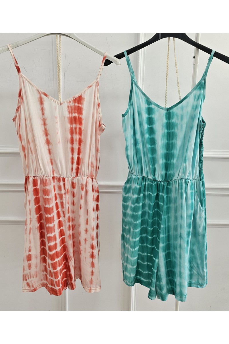 Mono tie dye