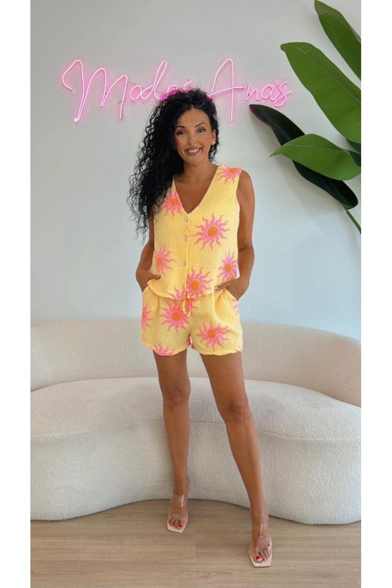 Conjunto caribe chalequillo sol