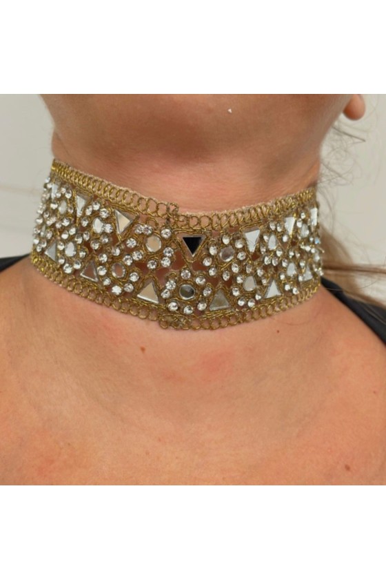 Choker 3