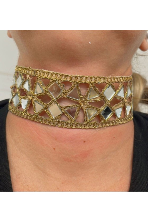 Choker 4