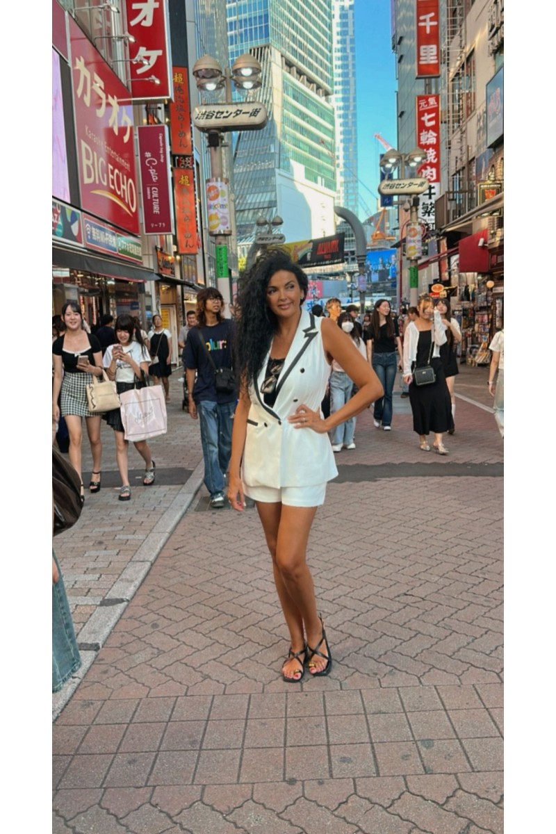 Traje chaqueta short sin mangas coco