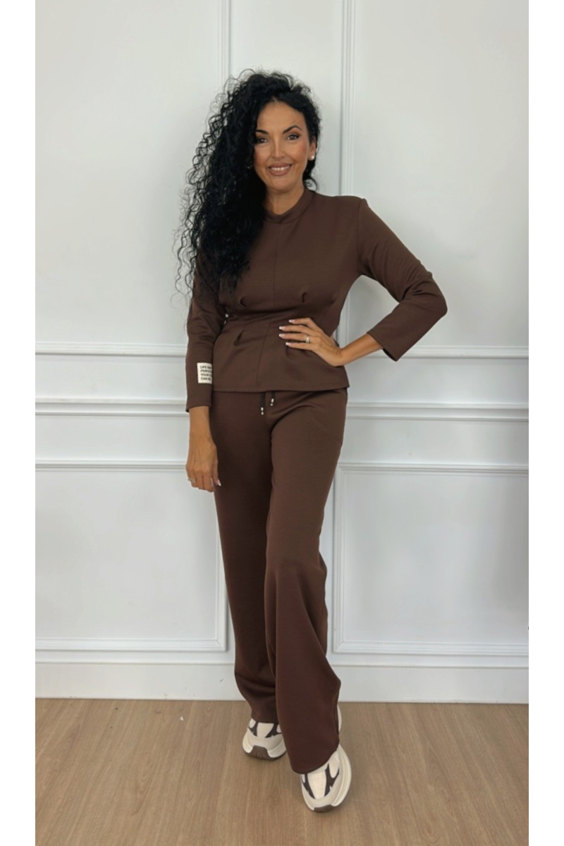 Conjunto doble capa peplum