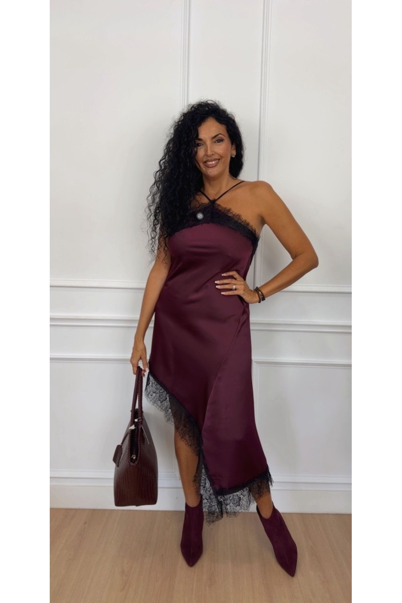 Vestido asimétrico cuello halter