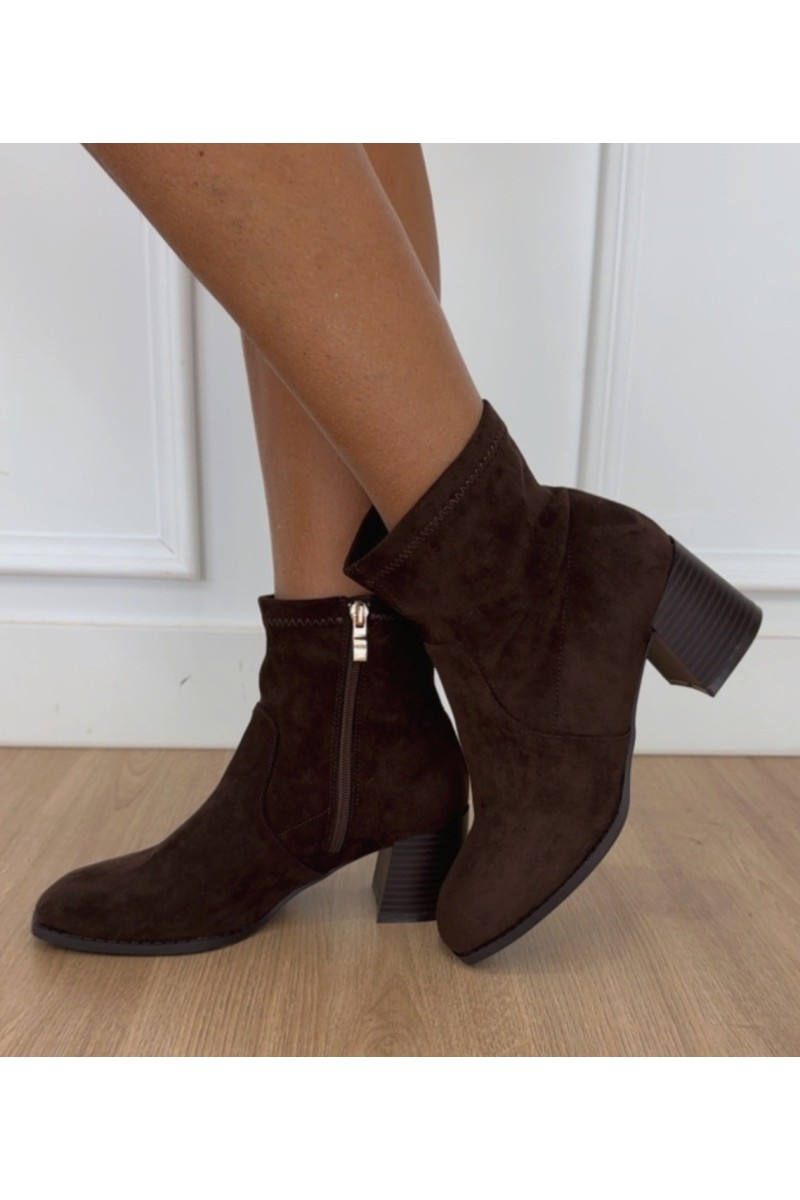Botín marrón B5803C
