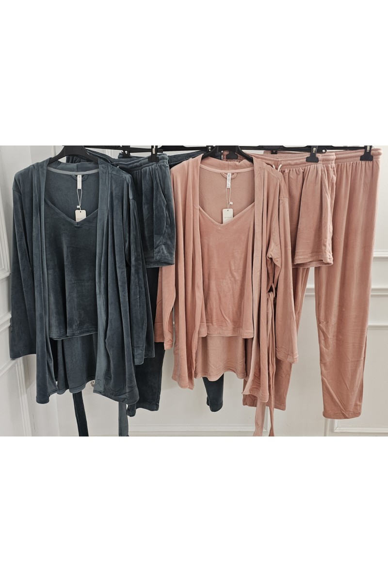 Pijama 4 piezas aterciopelado