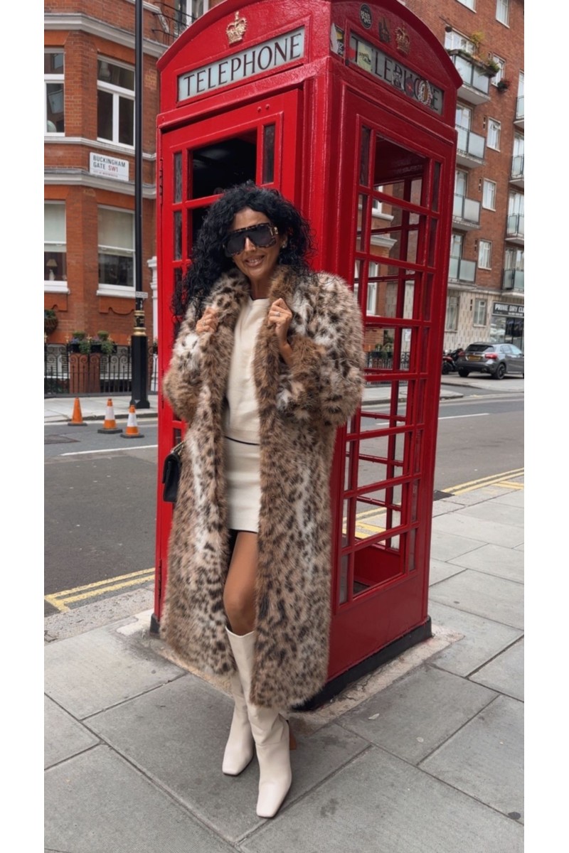 Abrigo pelo leopardo largo