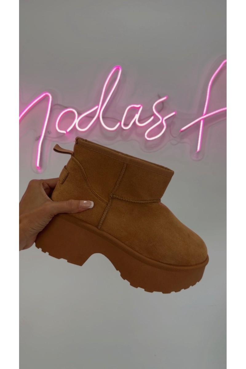 Botas alaska camel