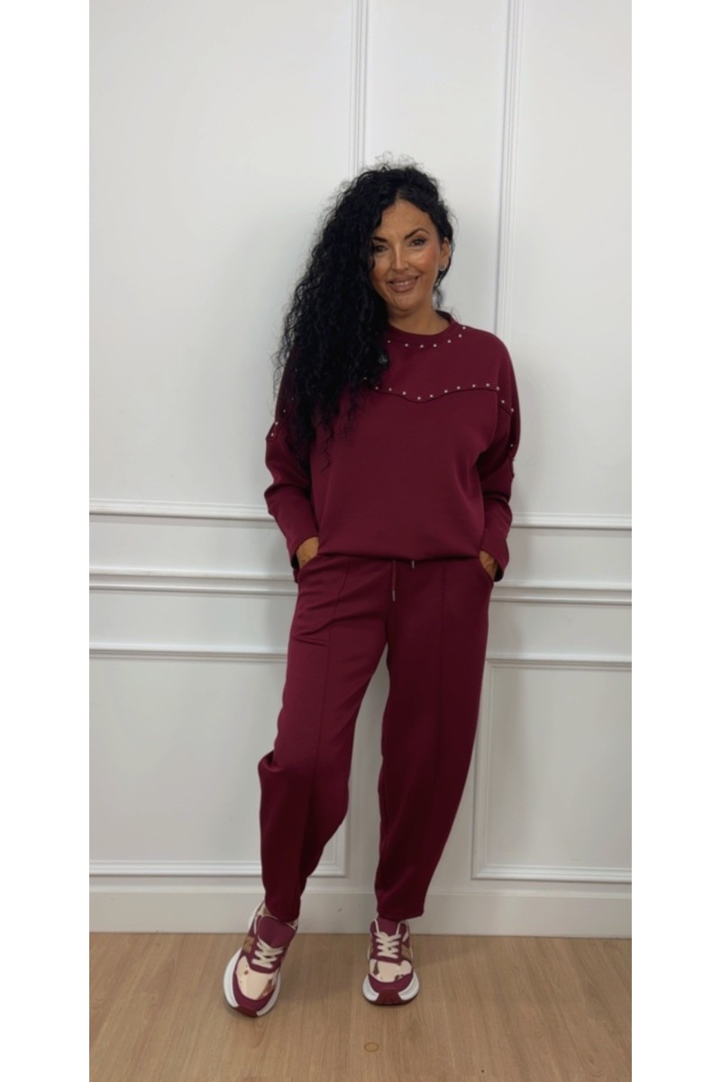 Conjunto sport balón tachuelas