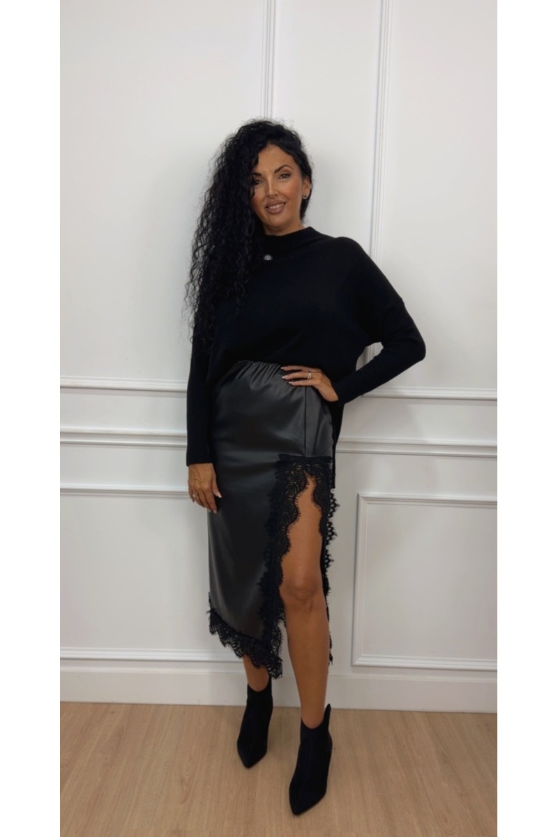 Falda polipiel lencera