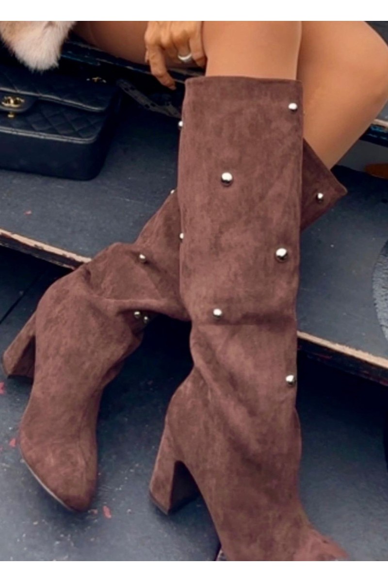 Botas caña alta tacha