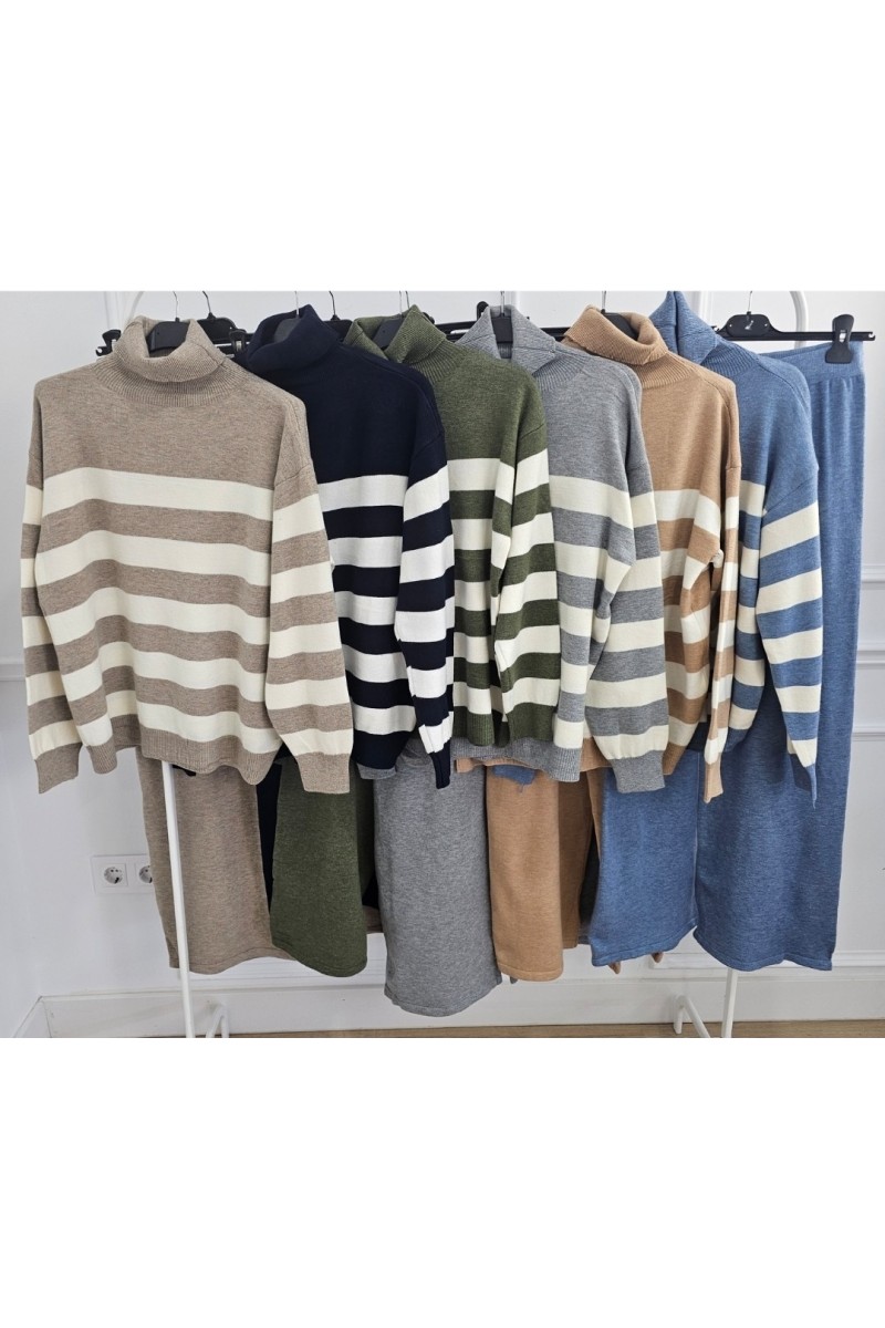 Conjunto confort rayas cuello alto