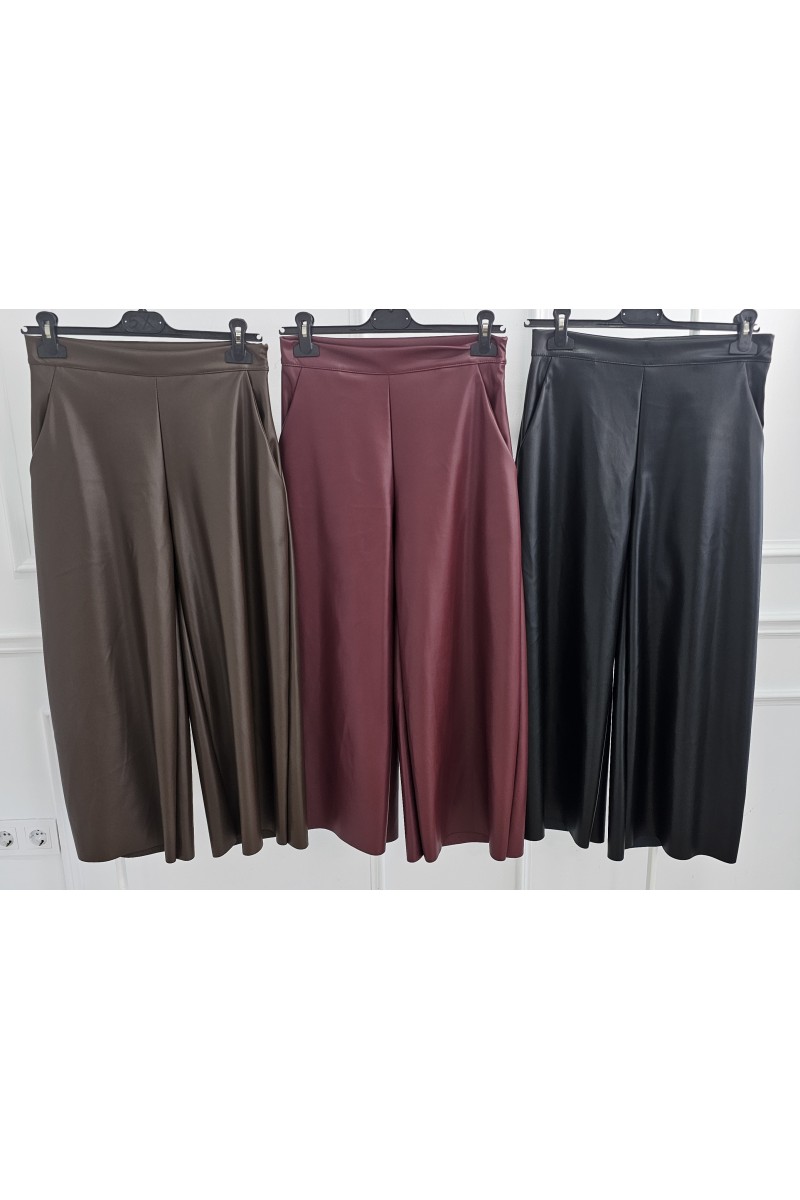 Pantalón bombacho polipiel