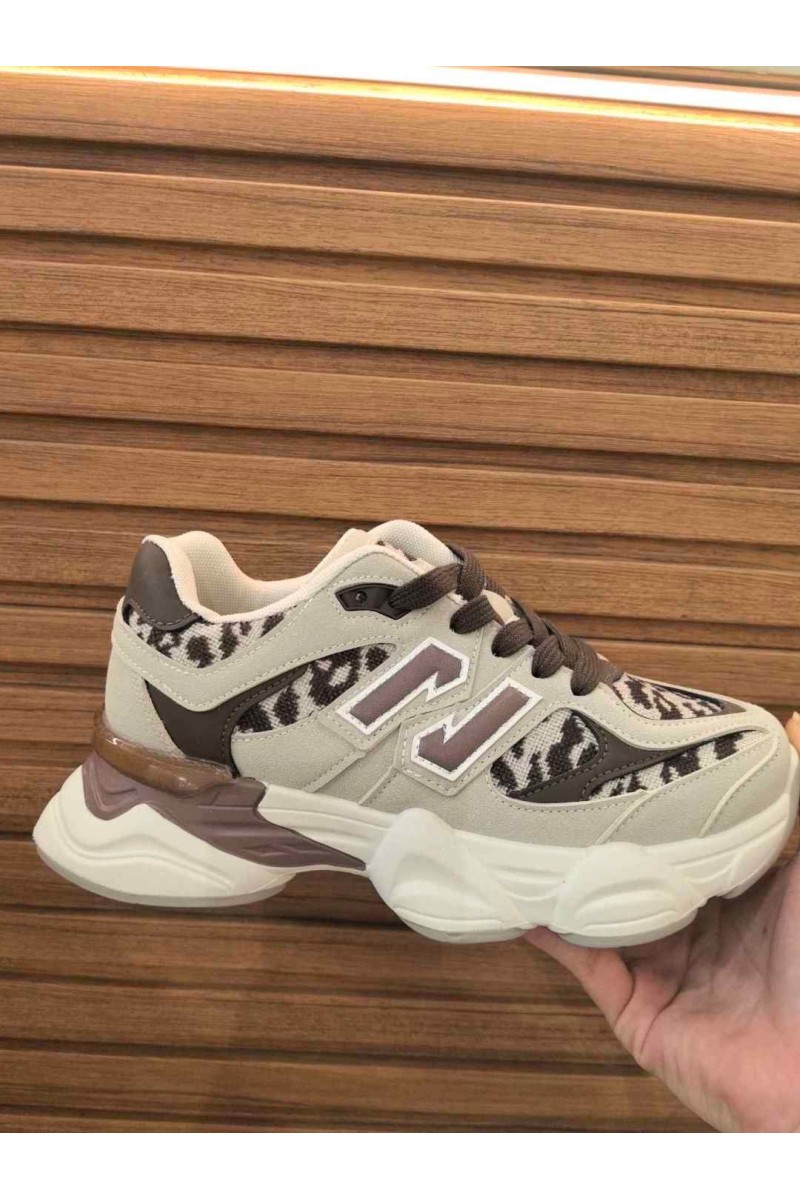 Deportivas new leo marrón chocolate