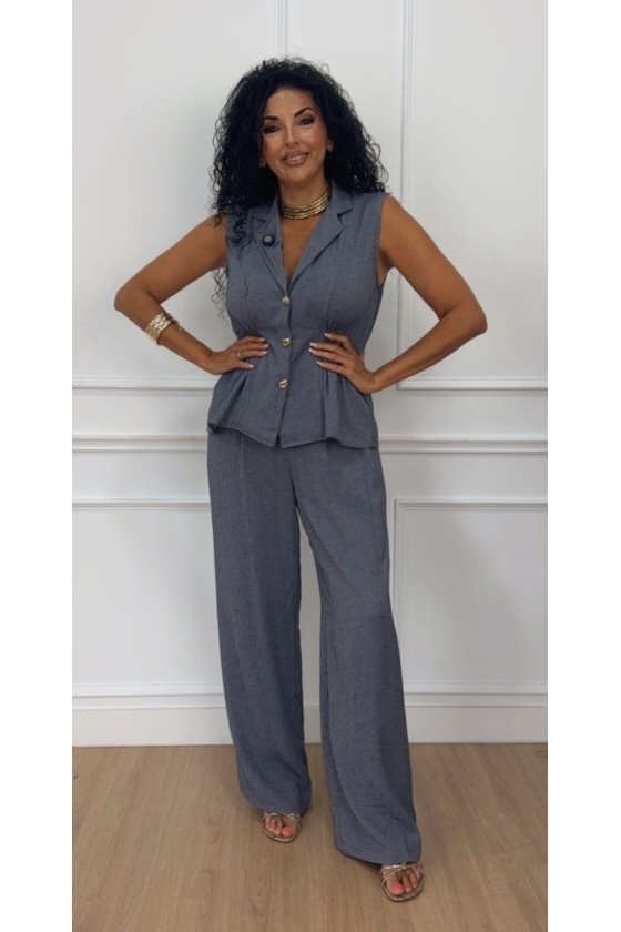 Traje de chaqueta sin mangas