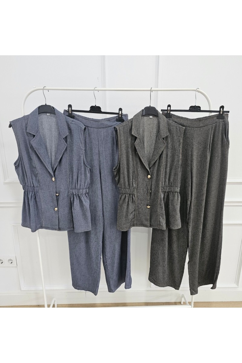 Traje de chaqueta sin mangas