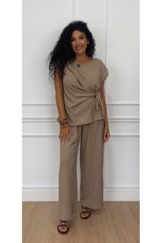 Conjunto tarifa anudado manga corta