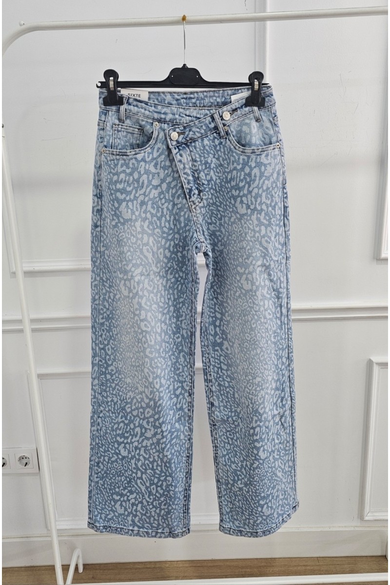 Vaquero pata ancha felino