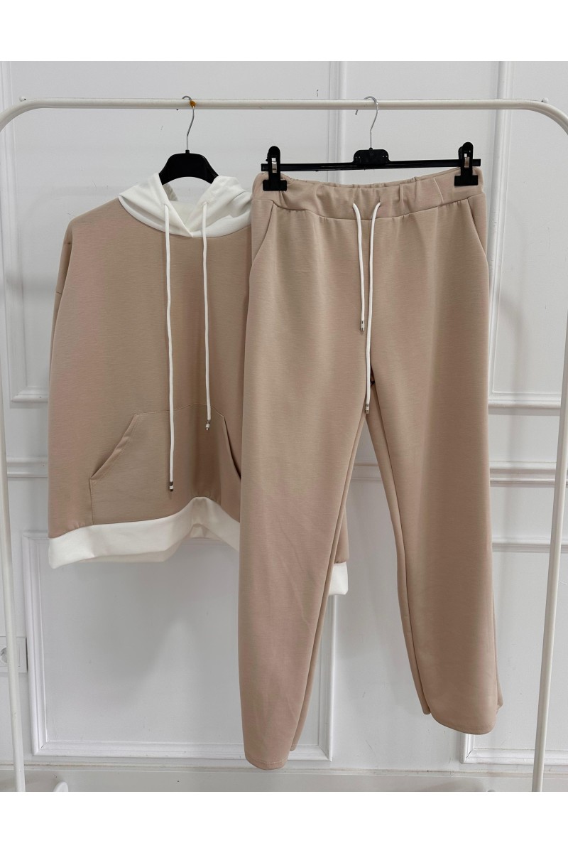 Conjunto bicolor capucha