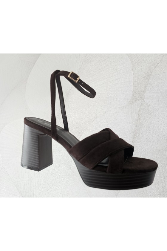 Sandalias plataforma marrón