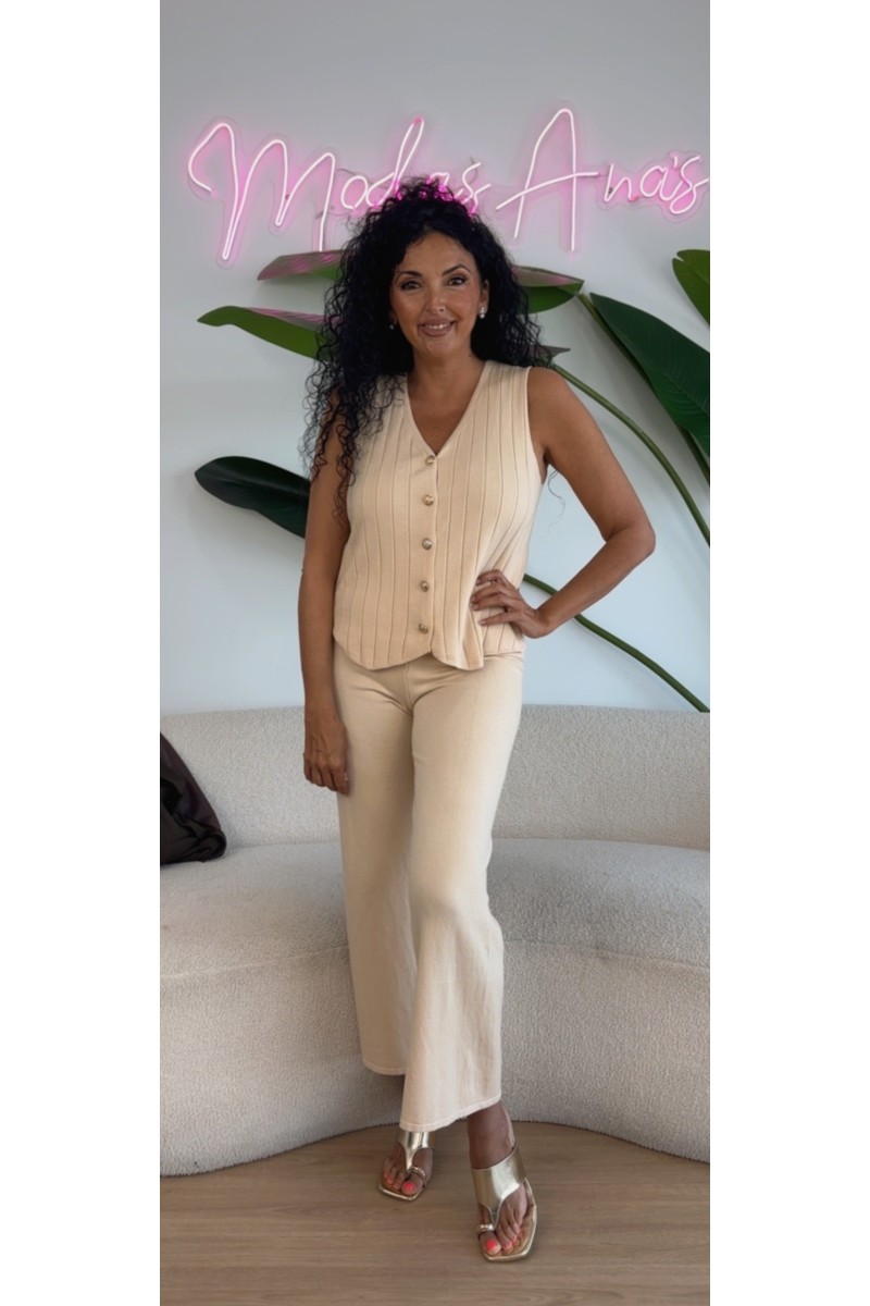 Conjunto chalequillo hilo