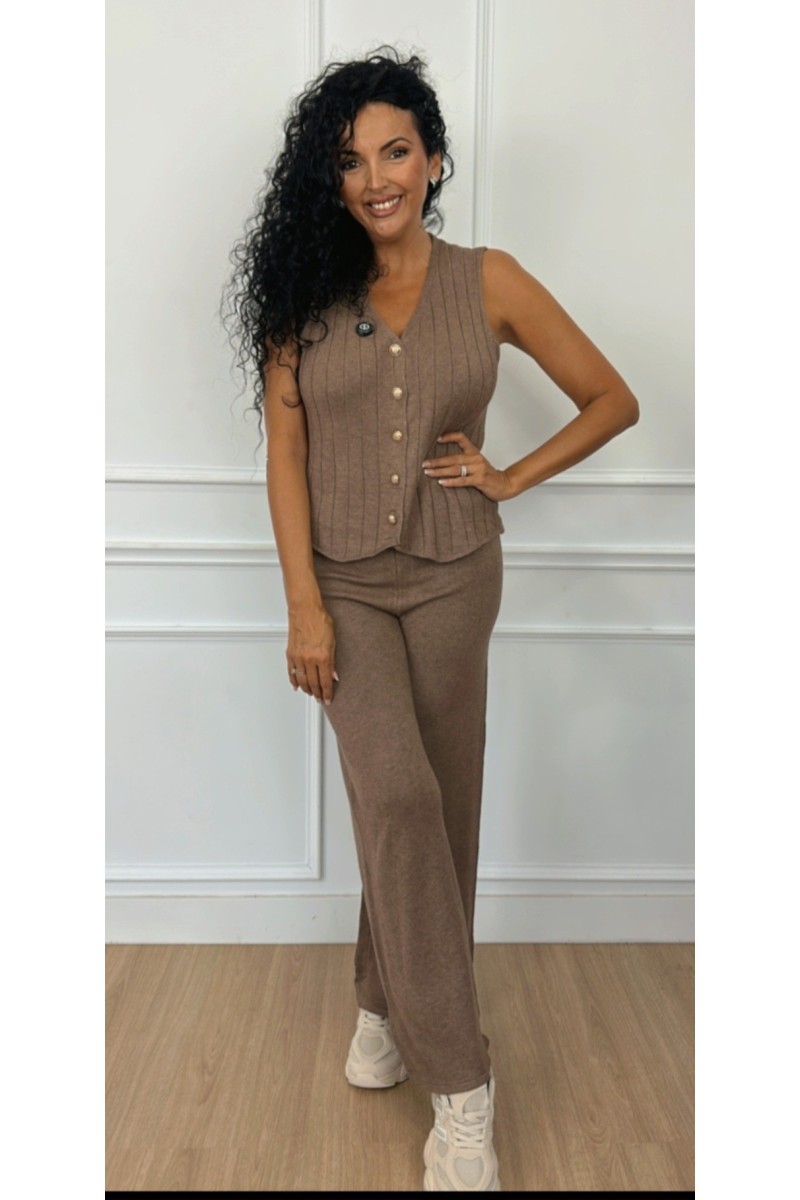 Conjunto chalequillo hilo