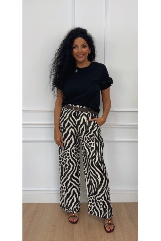 Pantalón estampando cebra