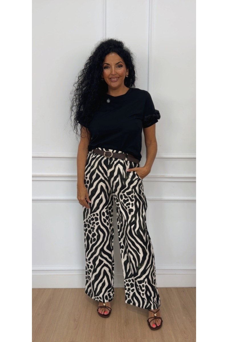 Pantalón estampando cebra