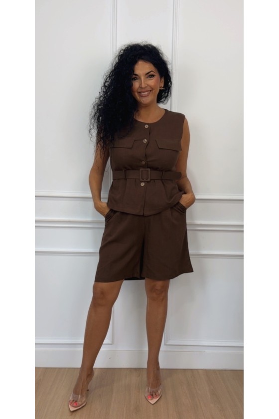 Traje chaqueta sin mangas bermuda