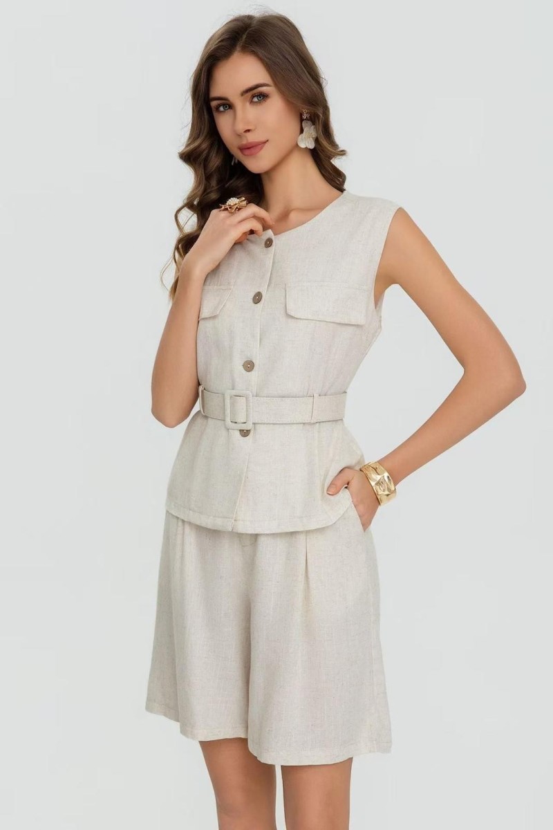 Traje chaqueta sin mangas bermuda