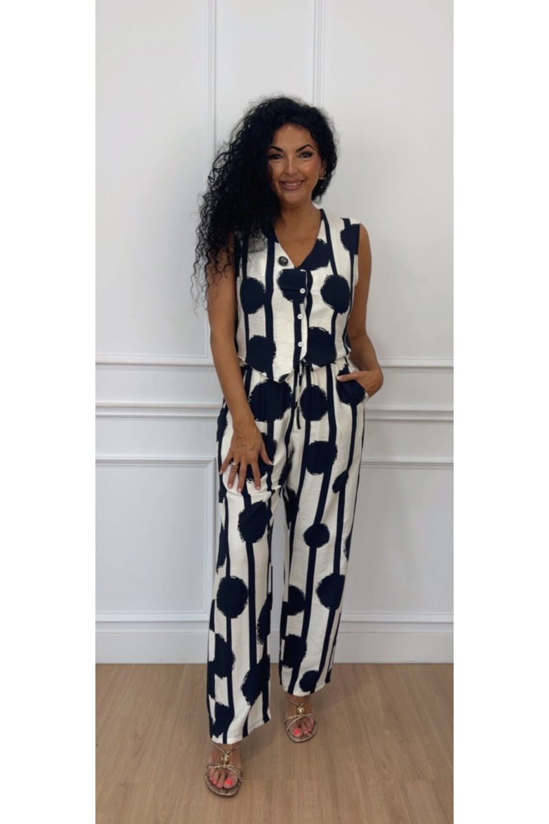 Conjunto chalequillo lunar