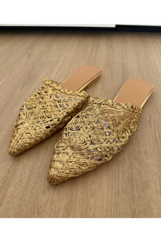 Mule punta dorada aa7-42