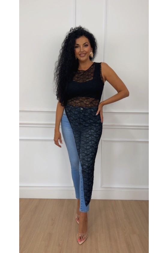 Camiseta encaje viral