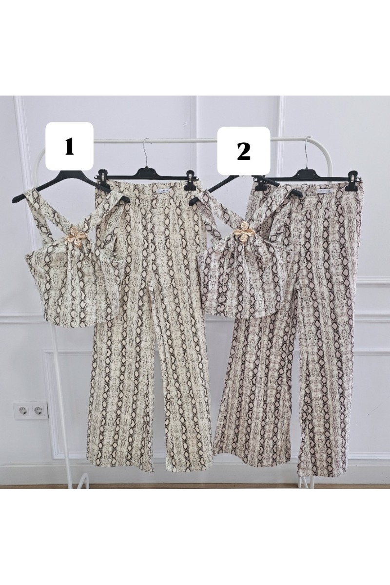 Conjunto denim pitón