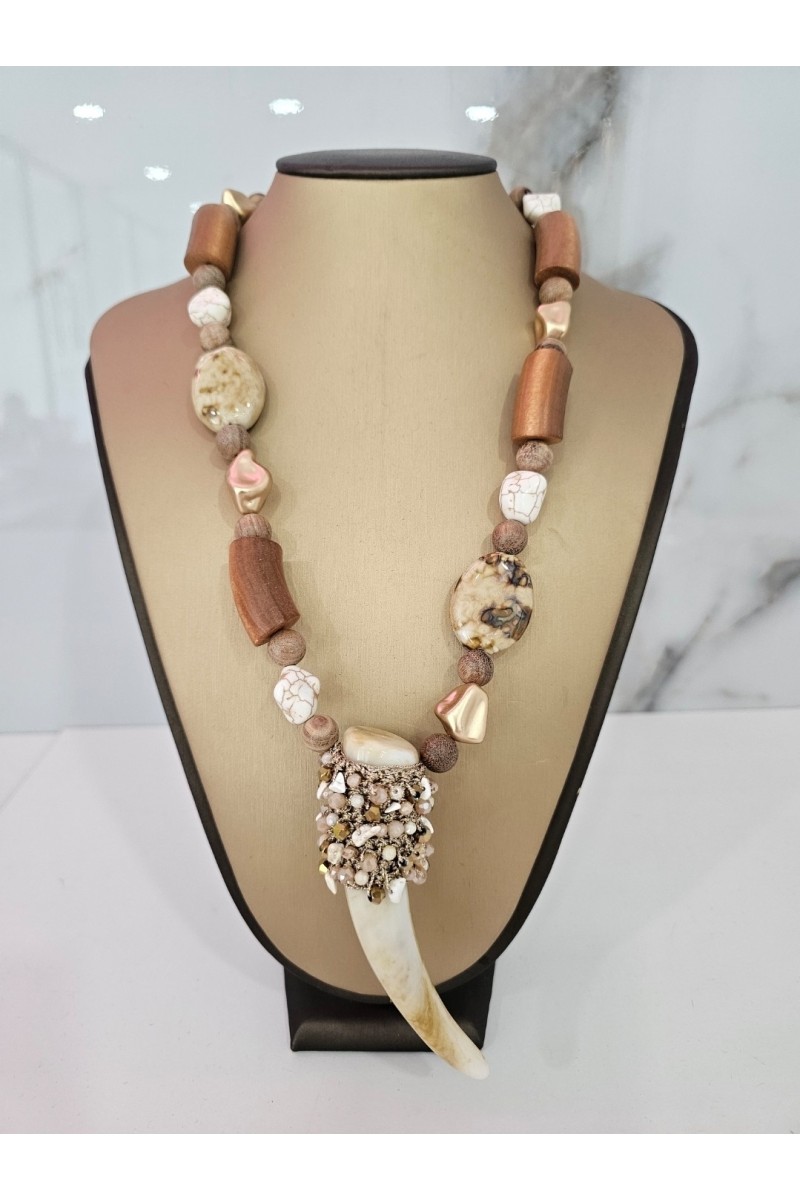 Collar cuerno camel