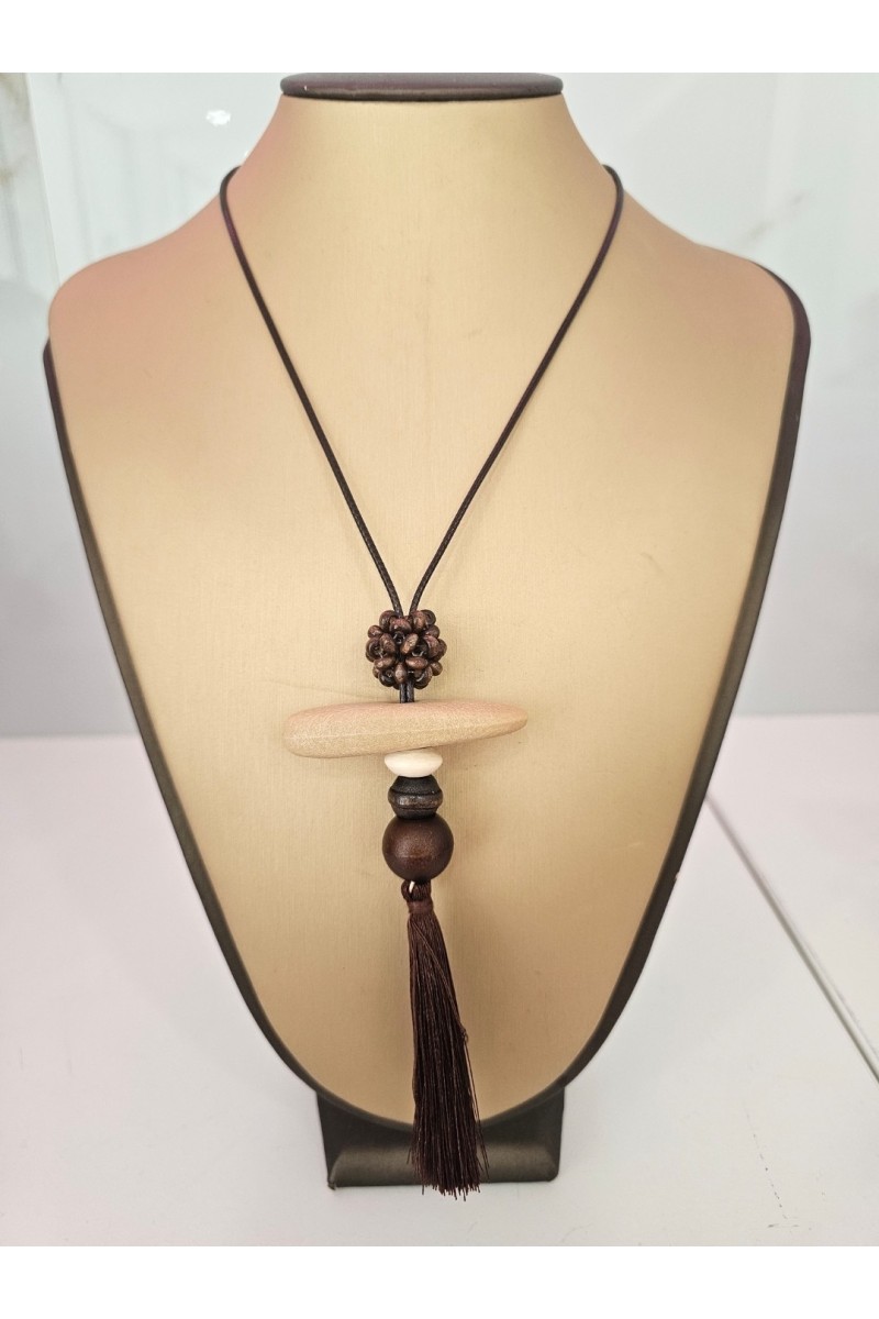 Collar Ébano